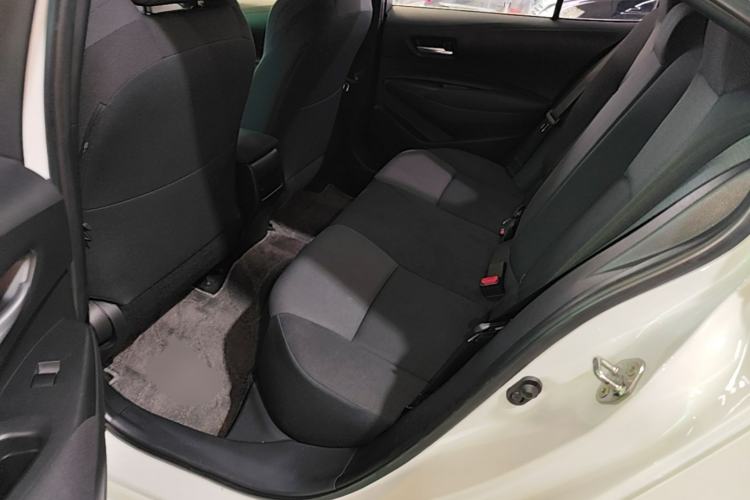 Used Toyota Levin 2019 185T CVT Luxury Edition China VI Standard Left Rear Seat