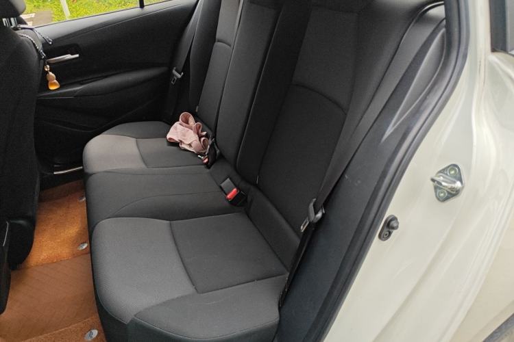 Used Toyota Levin 2019 185T CVT Luxury Edition China VI Standard Left Rear Seat