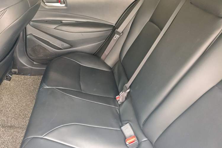 Used Toyota Levin 2019 185T CVT Entry-Level Version China VI Standard Left Rear Seat
