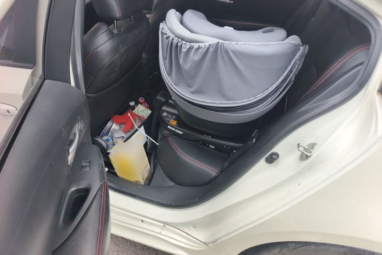 Used Toyota Levin 2019 185T CVT Sport Edition China VI Standard Left Rear Seat