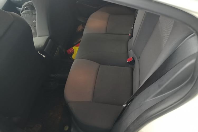 Used Toyota Levin 2019 185T CVT Luxury Edition China VI Standard Left Rear Seat