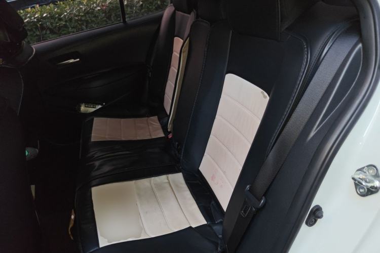 Used Toyota Levin 2019 185T CVT Luxury Edition China VI Standard Left Rear Seat