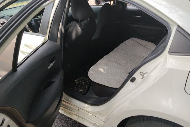 Used Toyota Levin 2019 185T CVT Luxury Edition China VI Standard Left Rear Seat