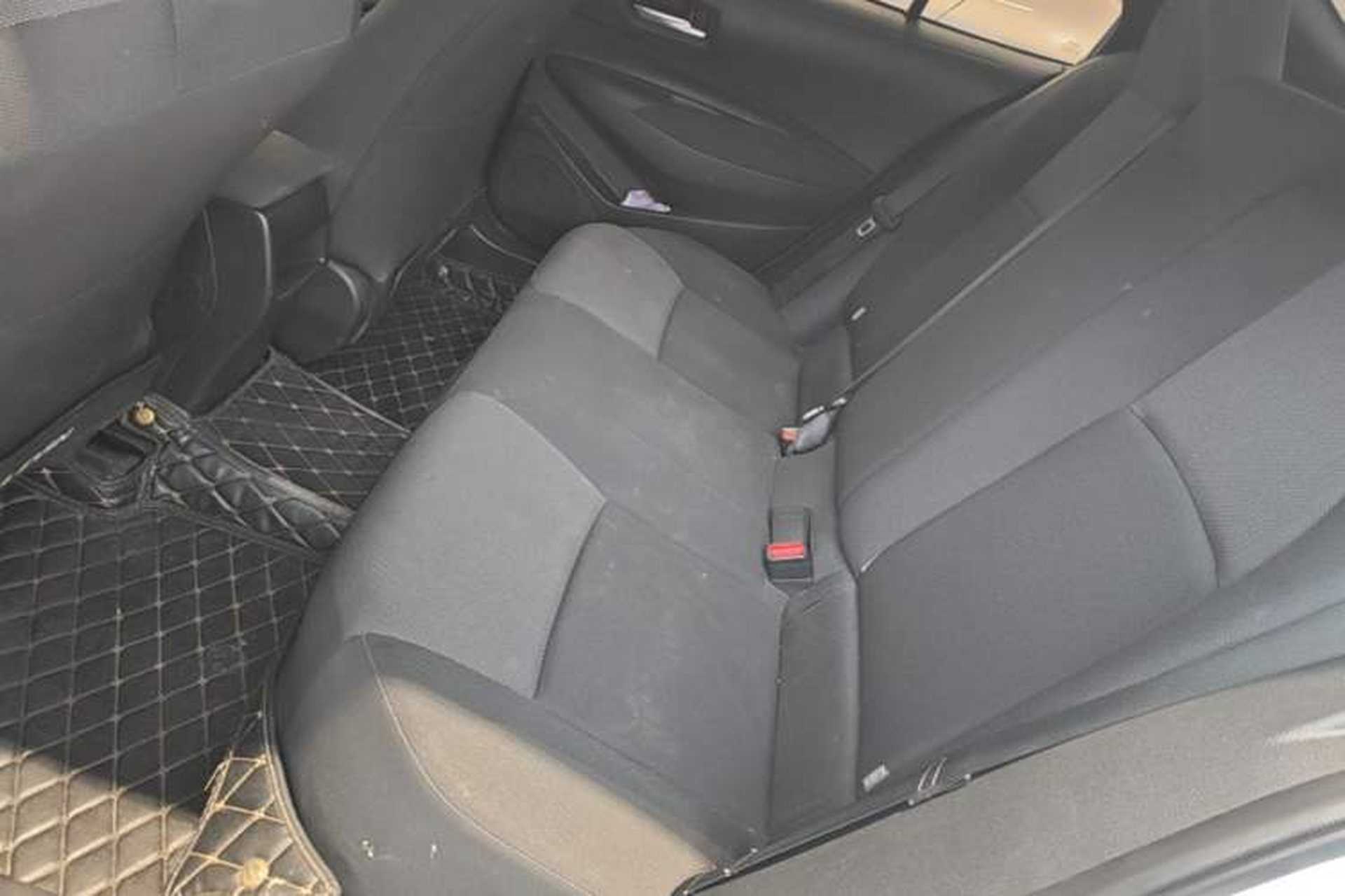 Used Toyota Levin 2019 185T CVT Luxury Edition China VI Standard Left Rear Seat