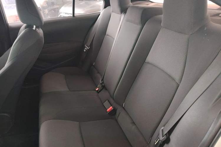 Used Toyota Levin 2019 185T CVT Entry-Level Version China VI Standard Left Rear Seat