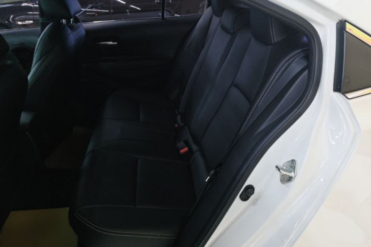 Used Toyota Levin 2019 Dual-Engine 1.8H E-CVT Sport Edition China VI Standard Left Rear Seat
