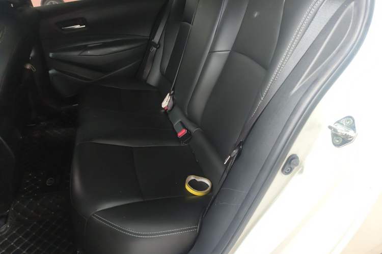 Used Toyota Levin 2019 185T CVT Luxury Edition China VI Standard Left Rear Seat