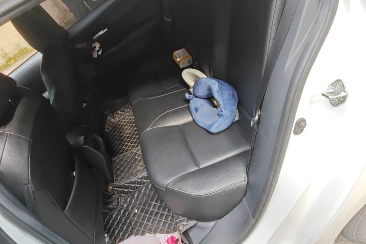 Used Toyota Levin 2019 185T CVT Luxury Edition China VI Standard Left Rear Seat
