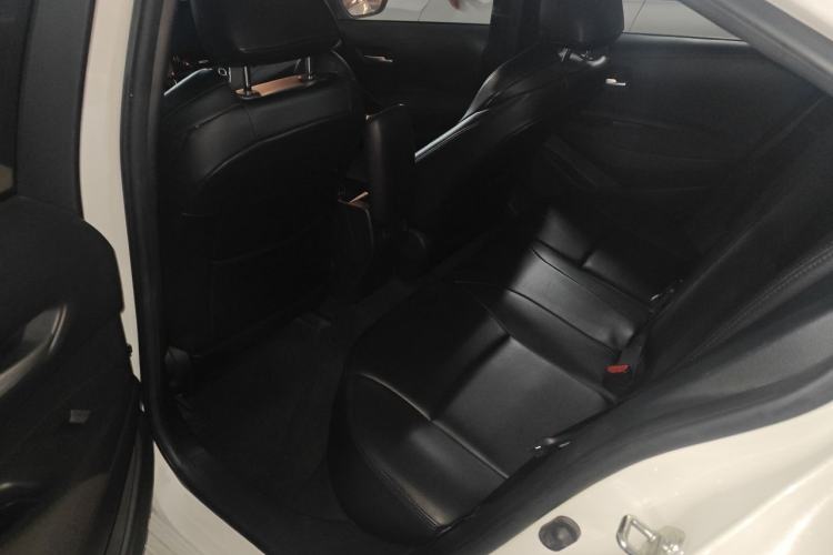 Used Toyota Levin 2019 185T CVT Luxury Edition China VI Standard Left Rear Seat