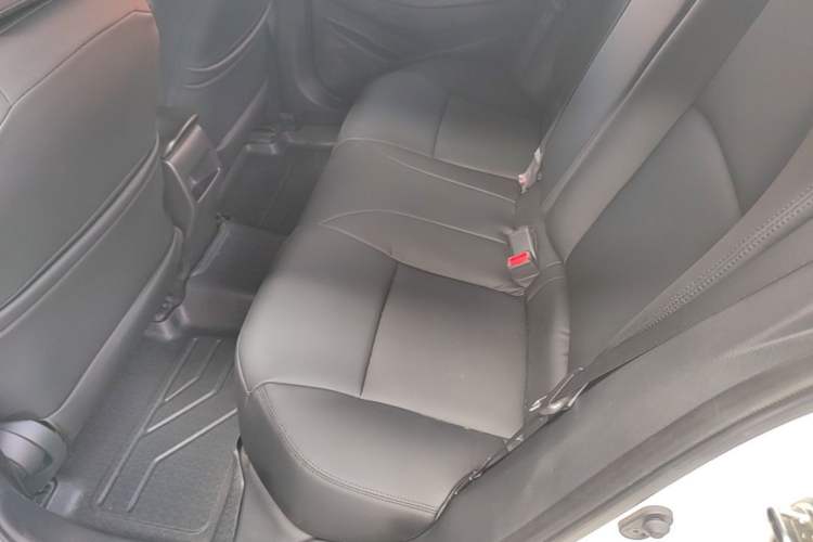 Used Toyota Levin 2019 185T CVT Luxury Edition China V Standard Left Rear Seat