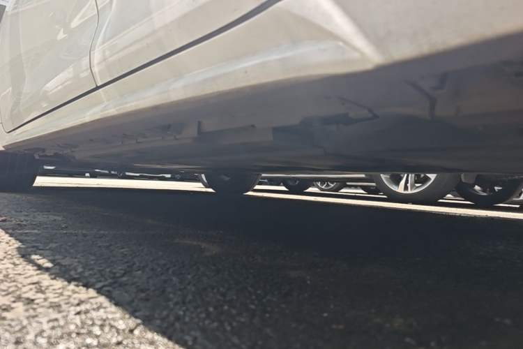 Used Toyota Levin 2019 185T CVT Luxury Edition China VI Standard Left Side Sill