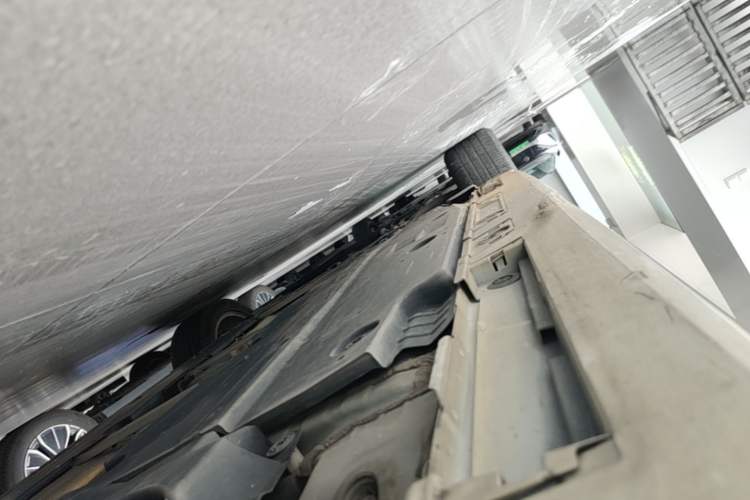 Used Toyota Levin 2019 Dual-Engine 1.8H E-CVT Luxury Edition China VI Standard Left Side Sill