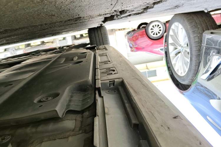 Used Toyota Levin 2019 185T CVT Luxury Edition China VI Standard Left Side Sill