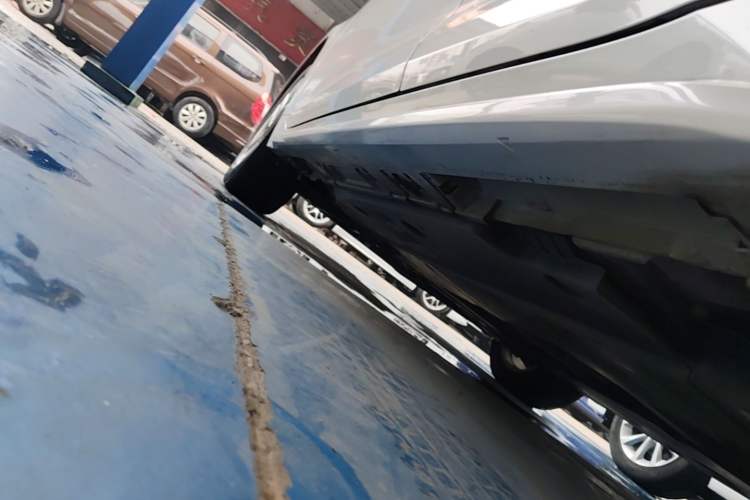 Used Toyota Levin 2019 185T CVT Entry-Level Version China VI Standard Left Side Sill