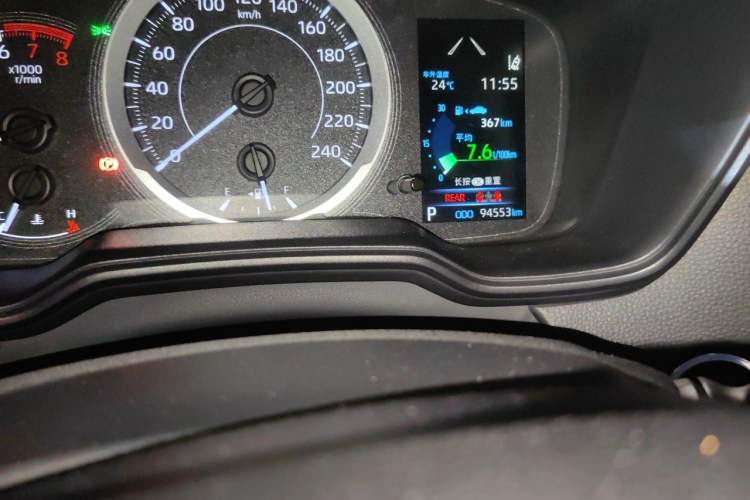 Used Toyota Levin 2019 185T CVT Sport Edition China VI Standard Odometer Close Up