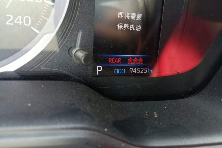 Used Toyota Levin 2019 185T CVT Luxury Edition China VI Standard Odometer Close Up