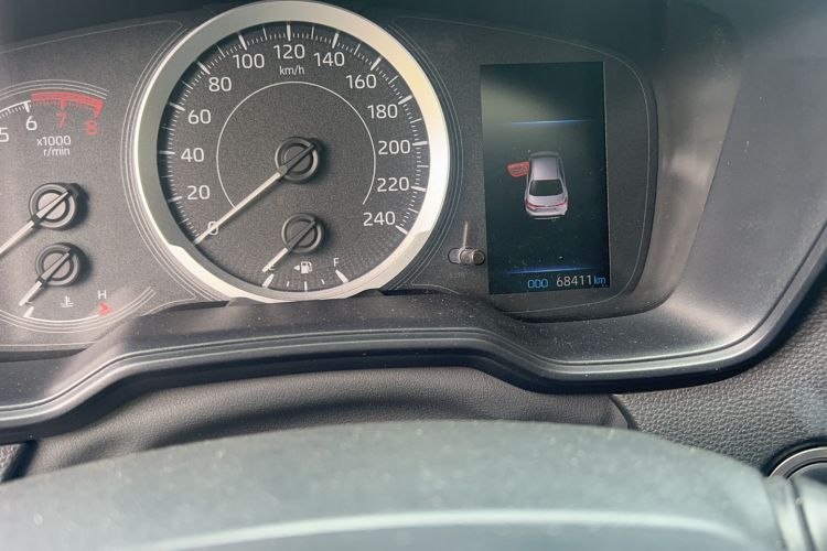 Used Toyota Levin 2019 185T CVT Luxury Edition China V Standard Odometer Close Up