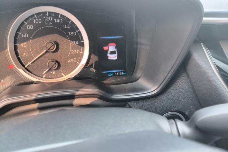 Used Toyota Levin 2019 185T CVT Sport Edition China VI Standard Odometer Close Up