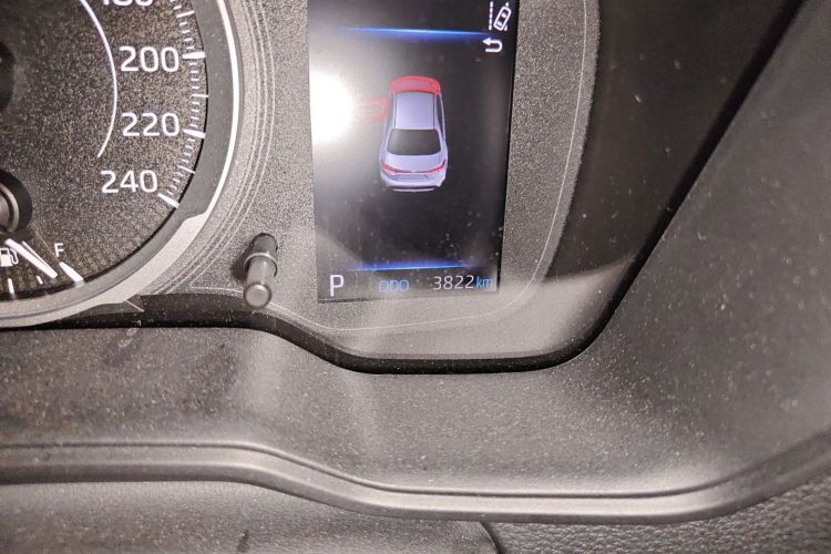 Used Toyota Levin 2019 185T CVT Sport Edition China VI Standard Odometer Close Up