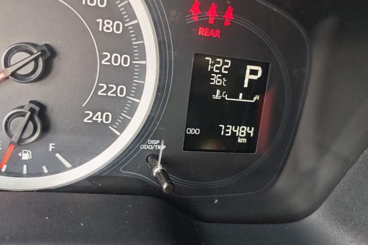 Used Toyota Levin 2019 185T CVT Entry-Level Version China VI Standard Odometer Close Up