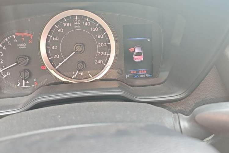 Used Toyota Levin 2019 185T CVT Luxury Edition China V Standard Odometer Close Up