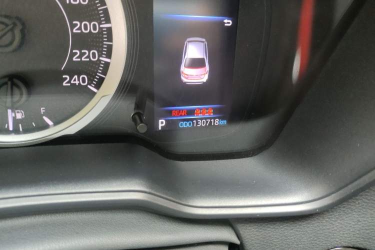 Used Toyota Levin 2019 185T CVT Sport Edition China VI Standard Odometer Close Up