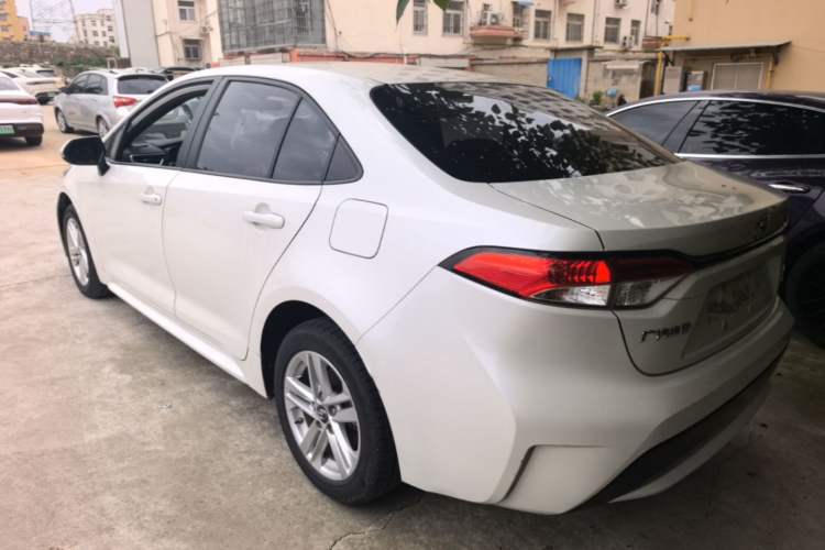 Used Toyota Levin 2019 185T CVT Luxury Edition China VI Standard Rear Left 45 Deg