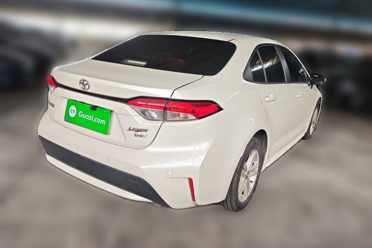 Used Toyota Levin 2019 185T CVT Luxury Edition China VI Standard Rear Right 45 Deg