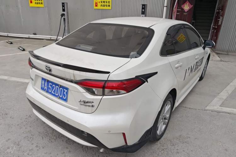 Used Toyota Levin 2019 Dual-Engine 1.8H E-CVT Tech Edition China VI Standard Rear Right 45 Deg