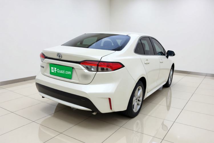 Used Toyota Levin 2019 185T CVT Luxury Edition China VI Standard Rear Right 45 Deg