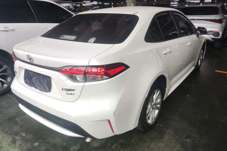 Used Toyota Levin 2019 185T CVT Luxury Edition China VI Standard Rear Right 45 Deg