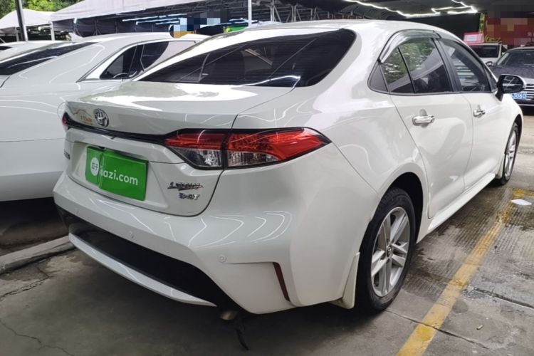 Used Toyota Levin 2019 185T CVT Luxury Edition China VI Standard Rear Right 45 Deg
