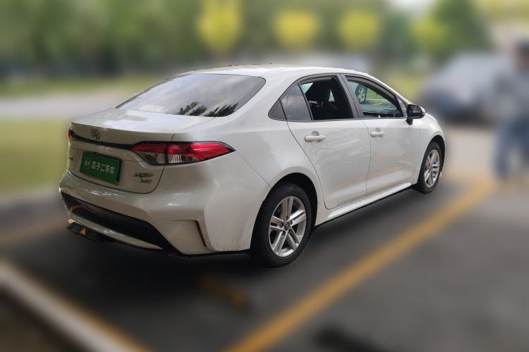 Used Toyota Levin 2019 185T CVT Luxury Edition China VI Standard Rear Right 45 Deg