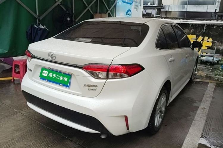 Used Toyota Levin 2019 185T CVT Luxury Edition China VI Standard Rear Right 45 Deg