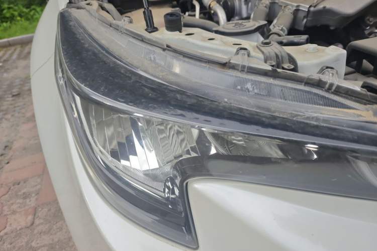 Used Toyota Levin 2019 185T CVT Luxury Edition China VI Standard Right Front Headlight