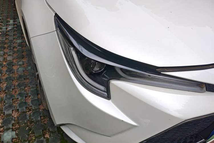 Used Toyota Levin 2019 185T CVT Sport Edition China VI Standard Right Front Headlight