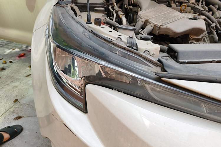 Used Toyota Levin 2019 185T CVT Luxury Edition China VI Standard Right Front Headlight