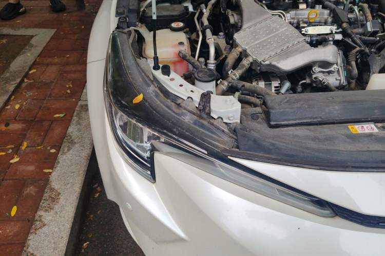 Used Toyota Levin 2019 185T CVT Entry-Level Version China VI Standard Right Front Headlight