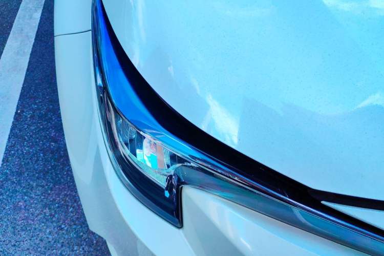Used Toyota Levin 2019 185T CVT Luxury Edition China VI Standard Right Front Headlight