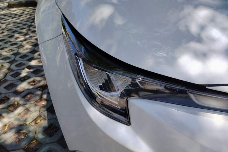 Used Toyota Levin 2019 185T CVT Luxury Edition China VI Standard Right Front Headlight