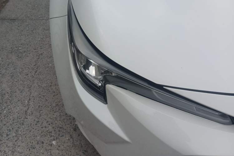 Used Toyota Levin 2019 Dual-Engine 1.8H E-CVT Luxury Edition China V Standard Right Front Headlight