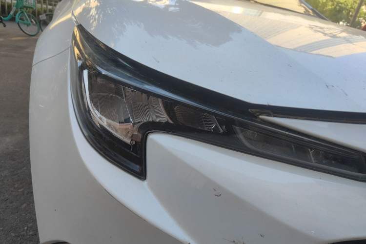 Used Toyota Levin 2019 185T CVT Entry-Level Version China VI Standard Right Front Headlight
