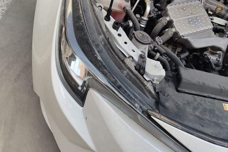 Used Toyota Levin 2019 185T CVT Luxury Edition China VI Standard Right Front Headlight