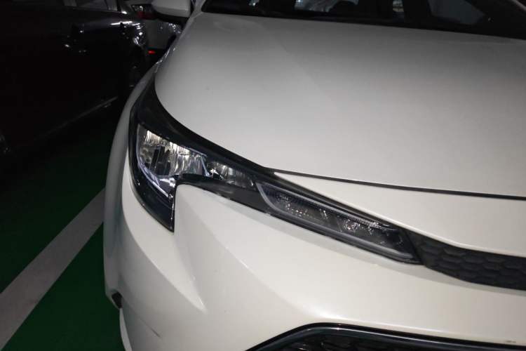 Used Toyota Levin 2019 185T CVT Luxury Edition China VI Standard Right Front Headlight