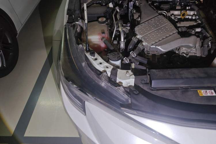 Used Toyota Levin 2019 185T CVT Sport Edition China VI Standard Right Front Headlight