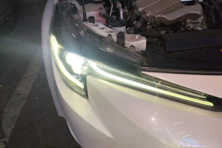 Used Toyota Levin 2019 185T CVT Sport Edition China VI Standard Right Front Headlight