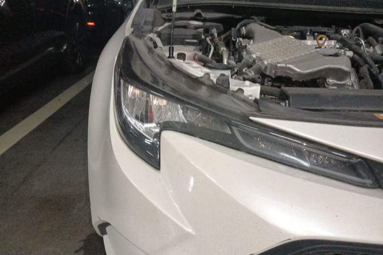 Used Toyota Levin 2019 185T CVT Entry-Level Version China VI Standard Right Front Headlight