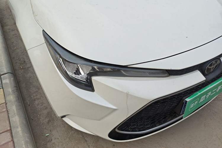 Used Toyota Levin 2019 185T CVT Luxury Edition China VI Standard Right Front Headlight