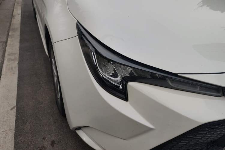 Used Toyota Levin 2019 185T CVT Entry-Level Version China VI Standard Right Front Headlight