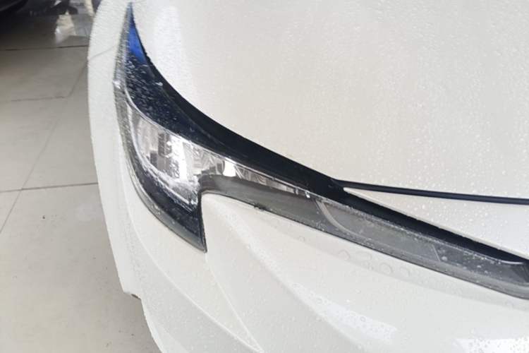 Used Toyota Levin 2019 Dual-Engine 1.8H E-CVT Luxury Edition China VI Standard Right Front Headlight